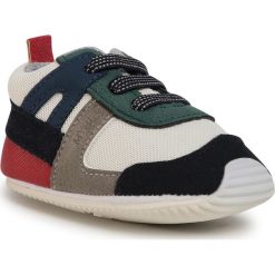 Sneakersy MAYORAL - 9336 Monaco 94. Trampki chłopięce Mayoral, bez wzorów, ze skóry ekologicznej, bez zapięcia. Za 99,00 zł.