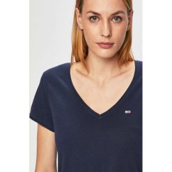 Tommy Jeans - T-shirt. Niebieskie bluzki damskie Tommy Jeans, s, bez wzorów, z bawełny, bez kołnierzyka. Za 129,90 zł.