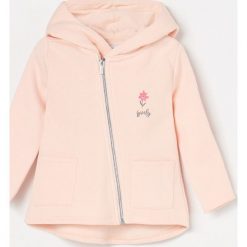 Bluza z asymetrycznym zapięciem - Pomarańczowy. Pomarańczowe bluzy damskie Reserved, bez wzorów, bez rękawów, bez kaptura. Za 59,99 zł.