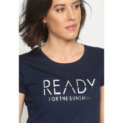 Bluzki asymetryczne: Granatowy T-shirt Ready To Go