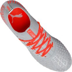 Buty piłkarskie Puma Future 4.2 Netfit Fg / Ag M 105611-01. Szare buty sportowe męskie Puma, na jesień, z tkaniny, na sznurówki, do piłki nożnej. W wyprzedaży za 499,00 zł.