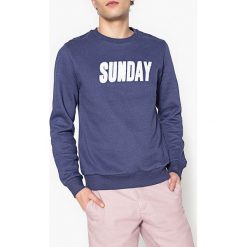 Bluza z okrągłym dekoltem i nadrukiem. Niebieskie bluzy męskie rozpinane marki La Redoute Collections, l, z nadrukiem, z bawełny, z długim rękawem, długie. Za 102,86 zł.