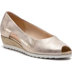 Espadryle GABOR - 82.630.60 Platino. Żółte espadryle damskie marki Gabor, bez wzorów, ze skóry, bez obcasa, na obcasie. W wyprzedaży za 309,00 zł.