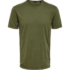 ONLY&SONS T-shirt męski Albert Washed O-Neck Noos Olive Branch (rozmiar S). Zielone koszulki męskie Only&Sons, s, bez wzorów, z okrągłym kołnierzem, bez rękawów. W wyprzedaży za 40,00 zł.