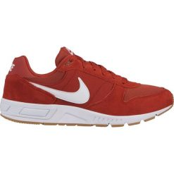 BUTY NIGHTGAZER. Brązowe buty sportowe męskie Nike, ze skóry ekologicznej, bez zapięcia, trekkingowe, nike nightgazer. Za 319,99 zł.