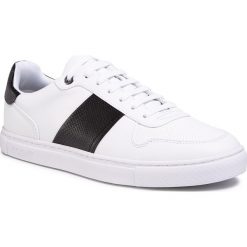 Sneakersy TED BAKER - Coppol 242115 White. Białe sneakersy męskie Ted Baker, bez zapięcia. W wyprzedaży za 479,00 zł.