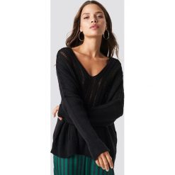 Trendyol Sweter Yaka - Black. Szare swetry oversize damskie marki Vila, l, z bawełny, z okrągłym kołnierzem. Za 80,95 zł.