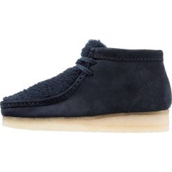 Botki damskie: Clarks Originals WALLABE Ankle boot navy