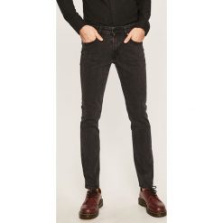 Guess Jeans - Jeansy Angels. Niebieskie jeansy męskie Guess Jeans, m, z aplikacjami. Za 399,90 zł.