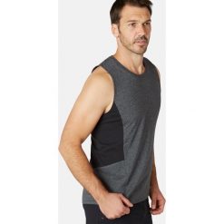 Koszulka bez rękawów Gym & Pilates 900 męska. Szare koszulki męskie NYAMBA, xl, bez wzorów, z elastanu, bez kołnierzyka, bez rękawów. Za 59,99 zł.