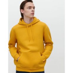 Bluza z kapturem - Żółty. Żółte bluzy męskie Reserved, xl, bez wzorów, z kapturem, bez rękawów, z kapturem. Za 79,99 zł.