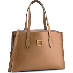 Torebka FURLA - Lodovica 1011003 B BVB6 Q74 Caramello f. Pomarańczowe torebki klasyczne damskie Furla, bez wzorów, ze skóry, klasyczne, duże, bez dodatków. Za 1610,00 zł.