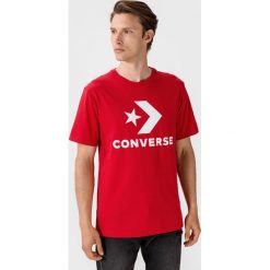 Converse Koszulka Czerwony. Czerwone podkoszulki męskie Converse, l, z nadrukiem, z bawełny, z krótkim rękawem. Za 102,95 zł.
