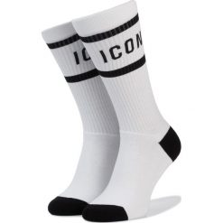 Skarpety Wysokie Męskie DSQUARED2 - Crew Socks DFV141490.11040 White/Black. Białe skarpetki męskie Dsquared2, bez wzorów, z bawełny. W wyprzedaży za 149,00 zł.