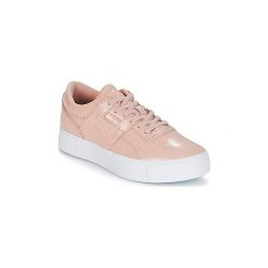 Buty Reebok Classic WORKOUT LO FVS. Różowe trampki i tenisówki damskie Reebok Classic, bez wzorów, bez zapięcia. Za 314,30 zł.