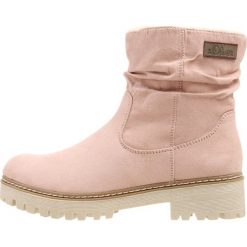 S.Oliver RED LABEL Botki na platformie rose. Czerwone botki damskie lity marki s.Oliver RED LABEL, z materiału. W wyprzedaży za 183,20 zł.