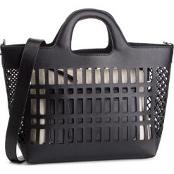 Torebka HISPANITAS - BV98354 Black. Czarne torebki klasyczne damskie marki Hispanitas, bez wzorów, ze skóry ekologicznej, klasyczne, bez dodatków. Za 329,00 zł.