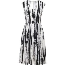 House of Dagmar VENDETTE Sukienka letnia black. Czarne sukienki damskie marki House of Dagmar, na lato, bez wzorów, z wiskozy, bez kołnierzyka, bez rękawów. W wyprzedaży za 434,70 zł.