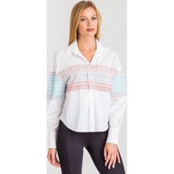KOSZULA SILVIA SPORTMAX CODE. Białe koszule damskie Sportmax Code, na co dzień, z haftami, z bawełny, z włoskim kołnierzykiem, bez rękawów. Za 617,40 zł.