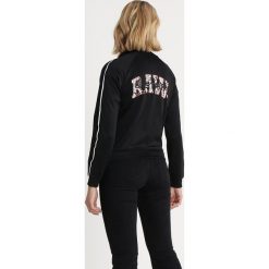 GStar RIE SPORTS ZIP SW WMN L/S Kurtka sportowa dk black 6484. Czarne kurtki sportowe damskie G-Star, l, z bawełny. Za 419,00 zł.