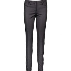 Spodnie "Antonia" - Skinny fit - w kolorze czarnym. Spodnie damskie z wysokim stanem Rosner, w paski. W wyprzedaży za 130,95 zł.