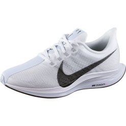 Buty "Air Zoom Pegasus" w kolorze białym do biegania. Białe buty sportowe damskie z materiału, do biegania. W wyprzedaży za 389,95 zł.