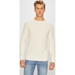 Review - Sweter. Białe swetry klasyczne męskie marki Review, xxl, z bawełny, z okrągłym kołnierzem. W wyprzedaży za 119,90 zł.