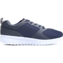 Granatowe Buty Sportowe Fluky. Szare halówki męskie Born2be. Za 69,99 zł.
