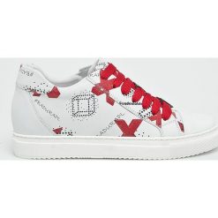 Badura - Buty. Szare buty sportowe damskie Badura, z materiału. W wyprzedaży za 279,90 zł.