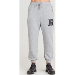 SPODNIE JOHN RICHMOND. Szare spodnie męskie m, z aplikacjami, z dresówki. Za 504,50 zł.