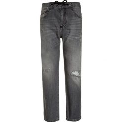 Sisley TROUSERS Jeansy Slim Fit grey denim. Szare jeansy dziewczęce marki Sisley. Za 159,00 zł.