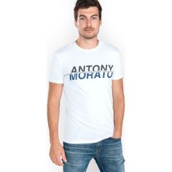 Antony Morato Koszulka Biały. Białe podkoszulki męskie Antony Morato, l, z nadrukiem, z elastanu, z krótkim rękawem. Za 154,95 zł.