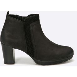Caprice - Botki. Czarne buty zimowe damskie marki Caprice, z materiału, na obcasie. W wyprzedaży za 169,90 zł.