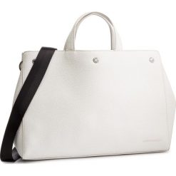 Torebka CALVIN KLEIN JEANS - Logo Banner Ew T Bottom Tote K40K400821 102. Białe torebki klasyczne damskie Calvin Klein Jeans, z jeansu. Za 649,00 zł.