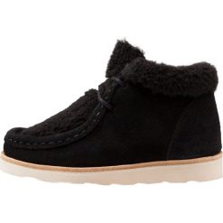 Young Soles JOEY Botki sznurowane black. Czarne botki damskie skórzane marki Young Soles, na sznurówki. W wyprzedaży za 279,50 zł.