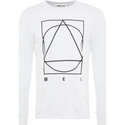 McQ Alexander McQueen CREW TEE Bluzka z długim rękawem optic white. Białe koszulki męskie marki McQ Alexander McQueen, m, bez wzorów, z bawełny, bez kołnierzyka, z długim rękawem, długie. Za 529,00 zł.