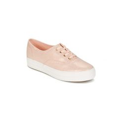Buty Keds TRIPLE METALLIC CANVAS. Różowe trampki i tenisówki damskie marki Keds, bez wzorów, bez zapięcia. Za 231,20 zł.