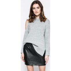 Answear - Sweter. Szare swetry klasyczne damskie ANSWEAR, l, z dzianiny, z okrągłym kołnierzem. W wyprzedaży za 59,90 zł.