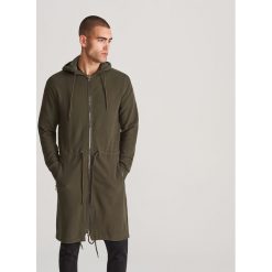 Długa bluza z kapturem - Khaki. Brązowe bluzy męskie Reserved, s, z kapturem, długie. Za 229,99 zł.