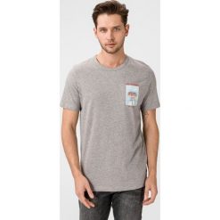 Jack & Jones Roberto Koszulka Szary. Szare podkoszulki męskie Jack & Jones, m, bez wzorów, z bawełny, bez kołnierzyka, krótkie. Za 56,95 zł.