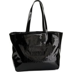 Torebka VERSACE JEANS COUTURE - E1VUBBW2 71285 899. Czarne torebki klasyczne damskie Versace Jeans Couture, bez wzorów, z jeansu, klasyczne, bez dodatków. Za 679,00 zł.