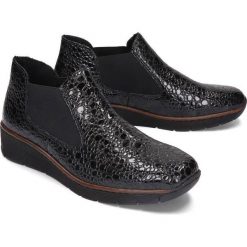 RIEKER 53790-45 grey, botki damskie. Szare botki damskie Rieker, bez wzorów, z polaru, bez obcasa, bez zapięcia. Za 249,90 zł.