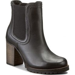 Botki FILIPE - 4424 Preto 6703. Czarne buty zimowe damskie marki Filipe, ze skóry, na obcasie. W wyprzedaży za 259,00 zł.