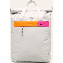 Nike - Plecak. Szare plecaki damskie Nike, bez wzorów, z poliesteru. Za 189,90 zł.
