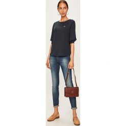 Lacoste - Bluzka. Niebieskie bluzki damskie Lacoste, z elastanu, biznesowe. W wyprzedaży za 249,90 zł.