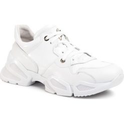 Sneakersy TOGOSHI - TG-18-04-000157 102. Białe półbuty damskie Togoshi, ze skóry. Za 469,00 zł.