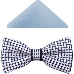 Granatowa mucha męska w biało-niebieskie kropki A133. Niebieskie muszki męskie Modini Moda Męska, na co dzień, bez wzorów, z tkaniny, eleganckie. Za 49,50 zł.