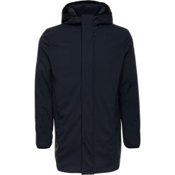 Płaszcz zimowy EA7 Emporio Armani 6GPK02 PNR2Z 1578. Niebieskie płaszcze męskie EA7 Emporio Armani, na zimę, xxl, bez wzorów, z elastanu, bez kaptura. W wyprzedaży za 769,00 zł.