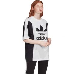 Adidas Originals Boyfriend Koszulka Biały. Białe koszulki damskie adidas Originals, s, z nadrukiem, z bawełny, bez kołnierzyka. Za 145,95 zł.