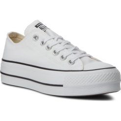 Trampki CONVERSE - Ctas Lift Ox 560251C White/Black/White. Białe półbuty damskie Converse, bez wzorów, z gumy, bez obcasa, na koturnie, bez zapięcia. W wyprzedaży za 249,00 zł.